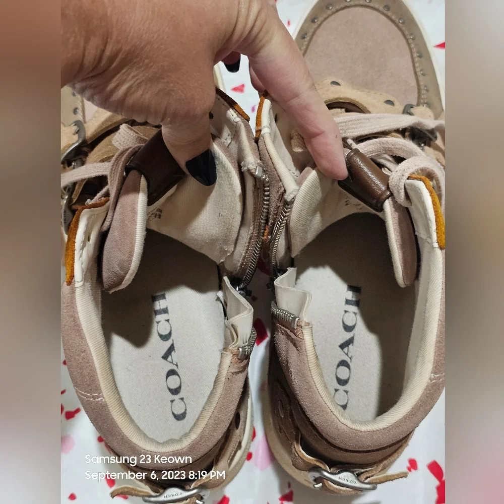 Coach Hi-top sneakers - Picture 4 of 9